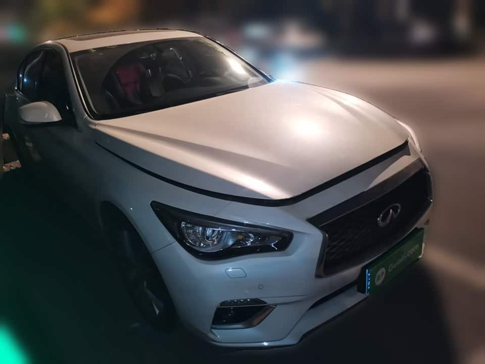 Infiniti Q50L