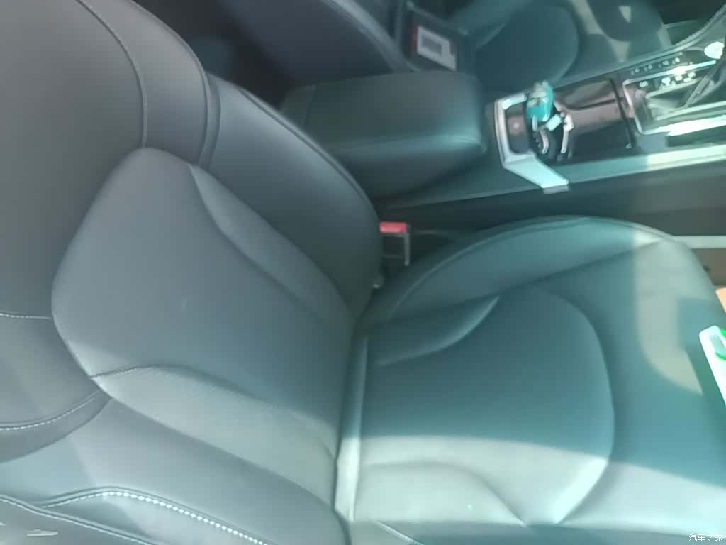 Zotye X7, 2017 25