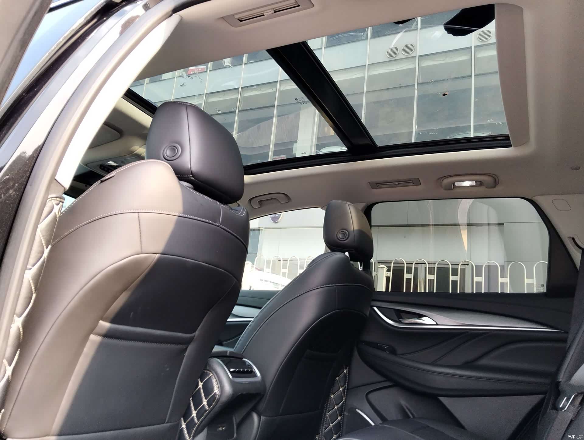 Buick Enclave, 2021 14