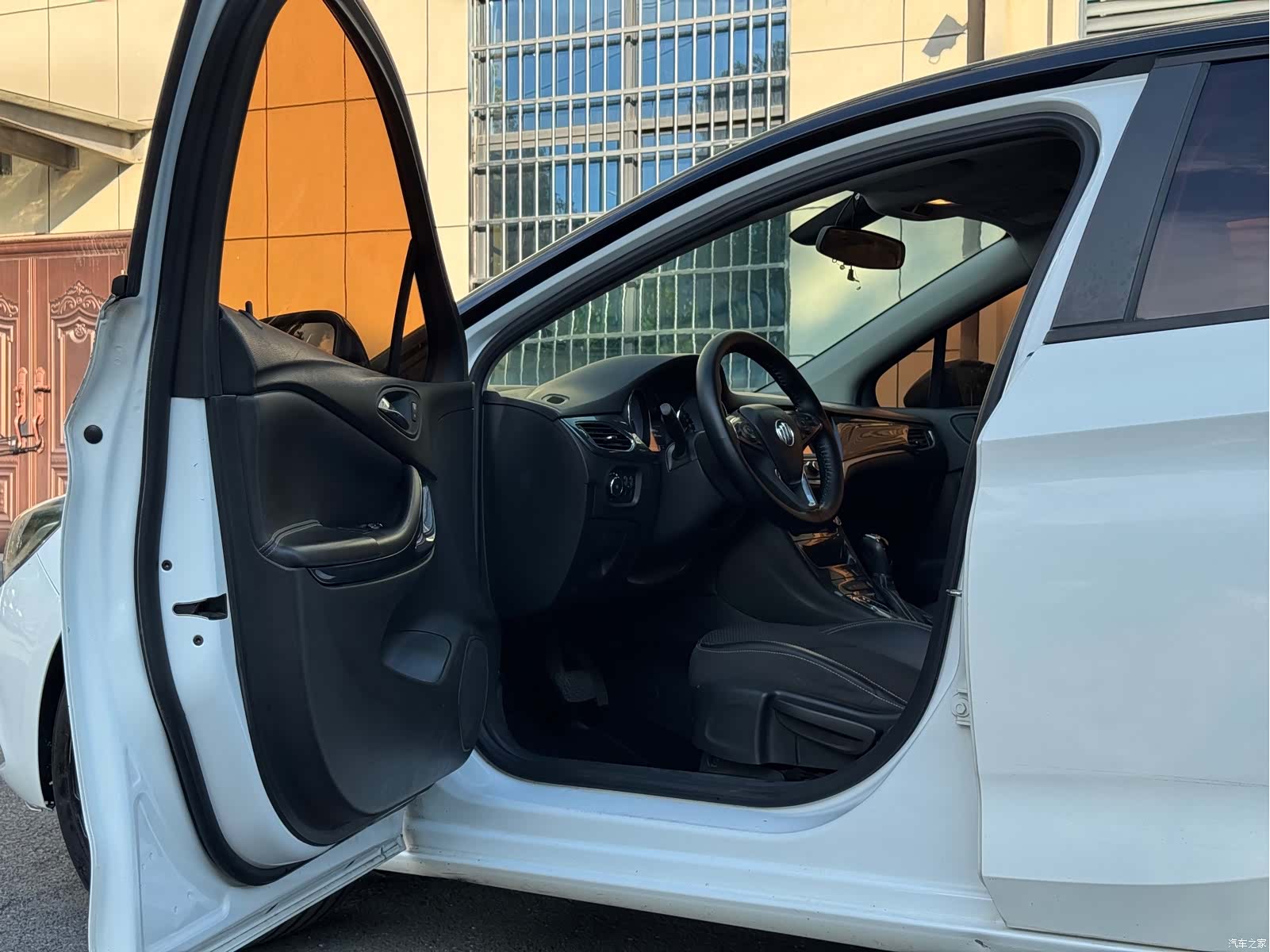 Buick Verano, 2018 8