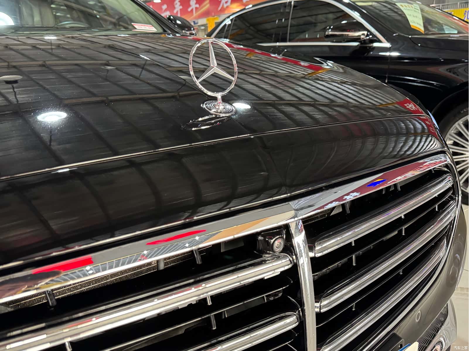 Mercedes-Benz E-Class, 2023 4