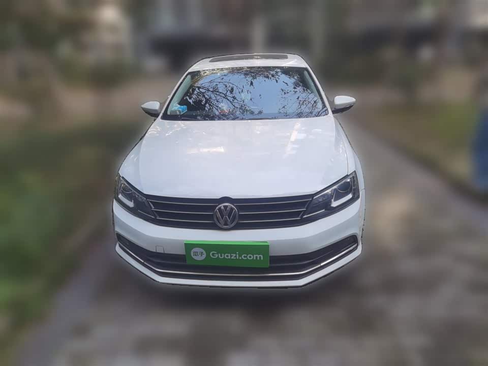 Volkswagen Sagitar