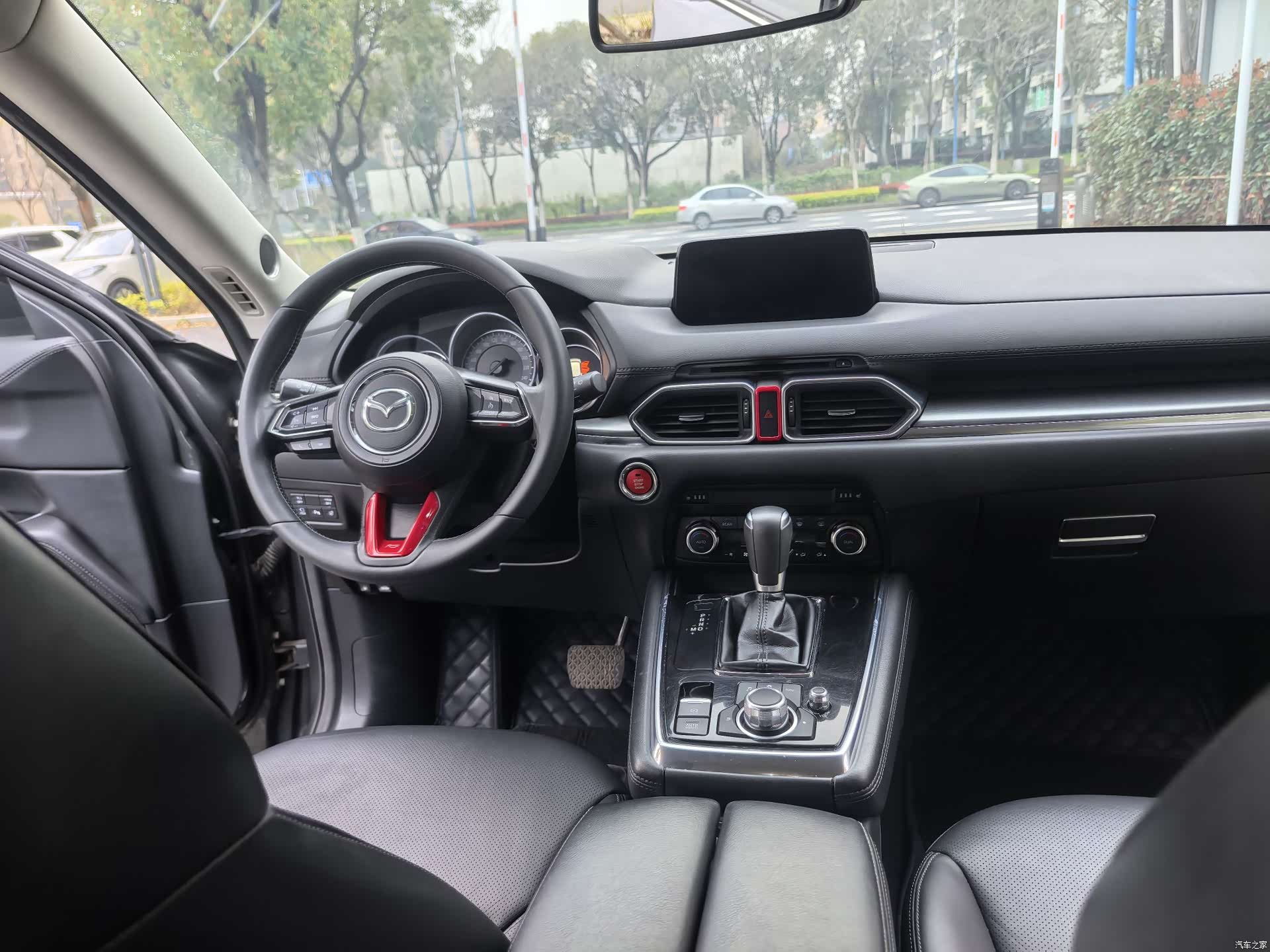 Mazda CX-8, 2019 10