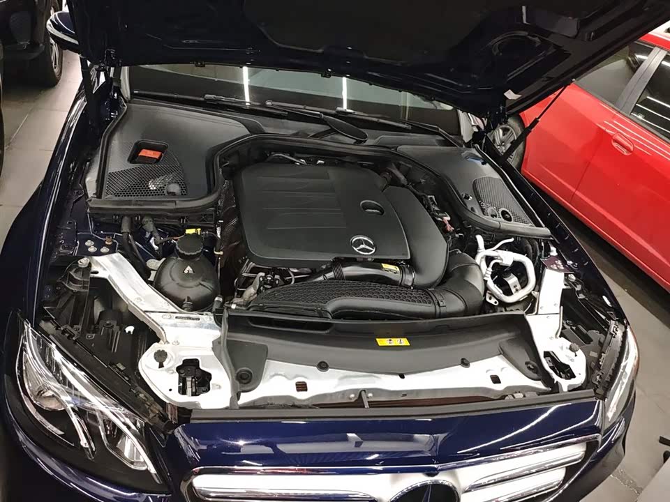 Mercedes-Benz E-class Mercedes-Benz E-class
