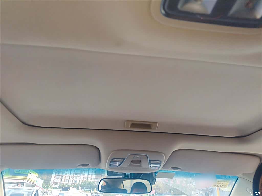 Geely Emgrand, 2018 14