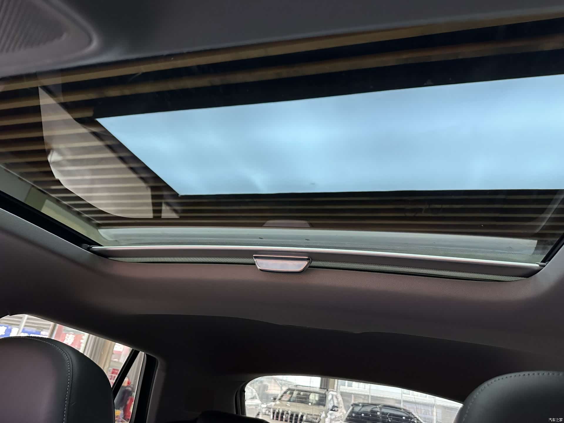 Audi Q2L, 2020 19