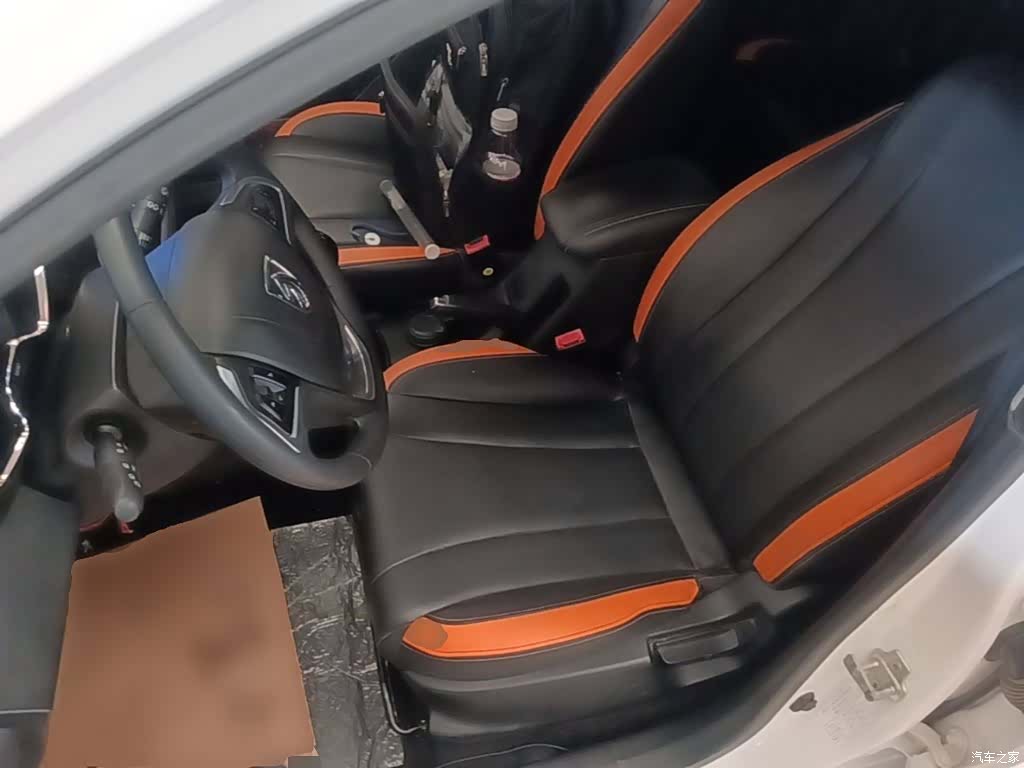 Wuling 310, 2016 15