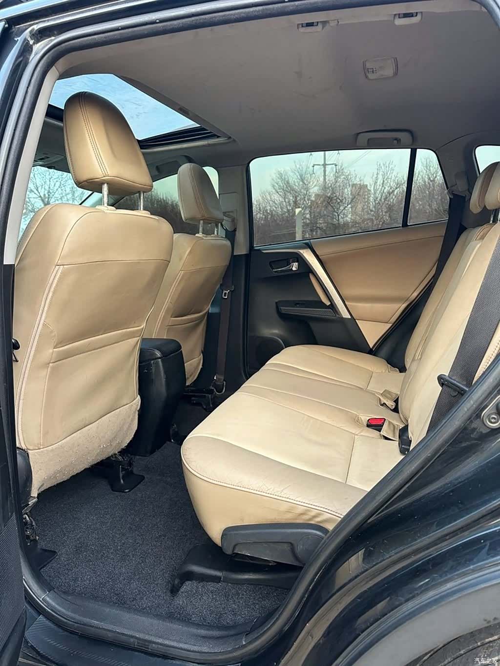 Toyota RAV4, 2014 7