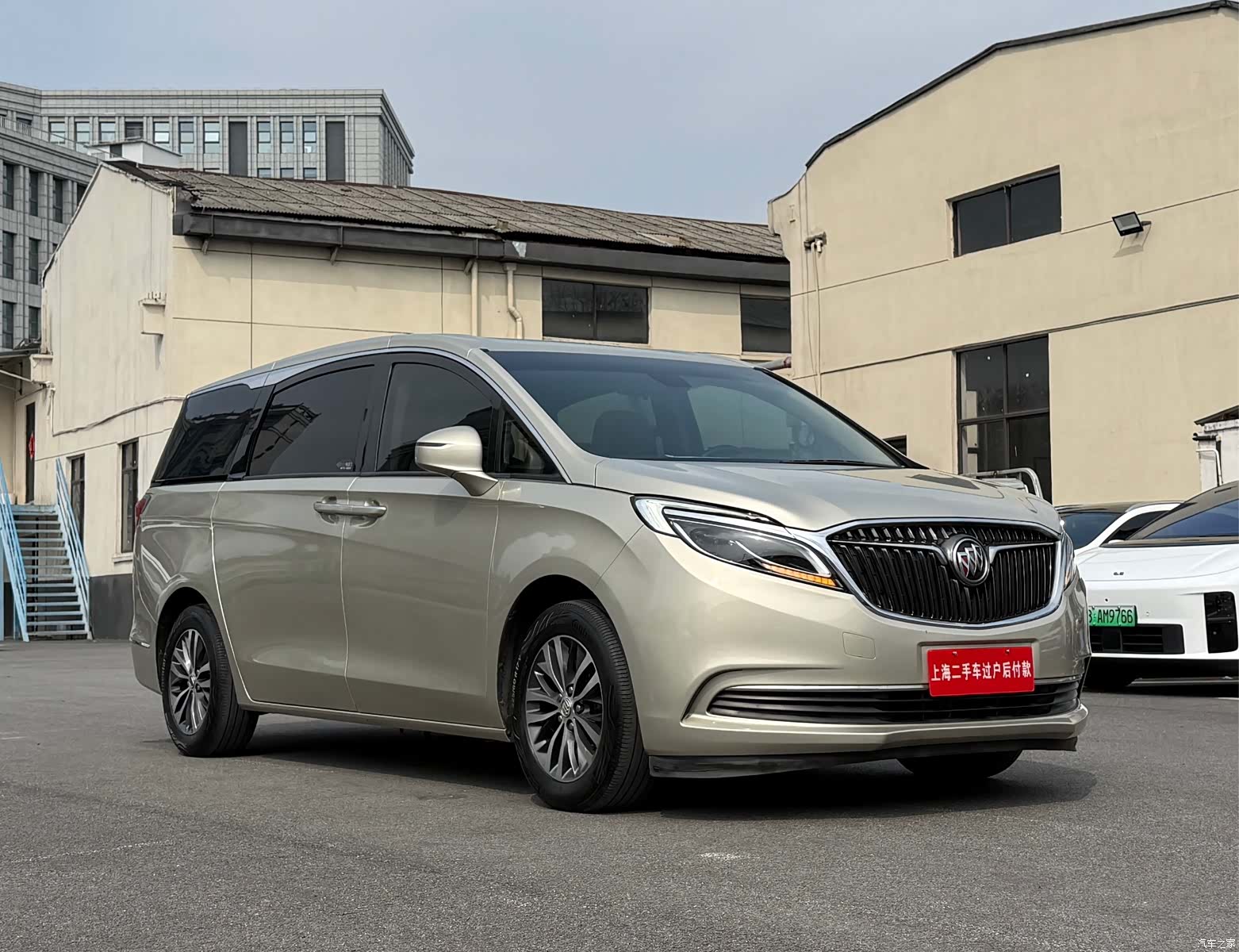 Buick GL8, 2018 3