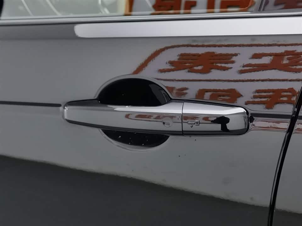 Land Rover Discover sports