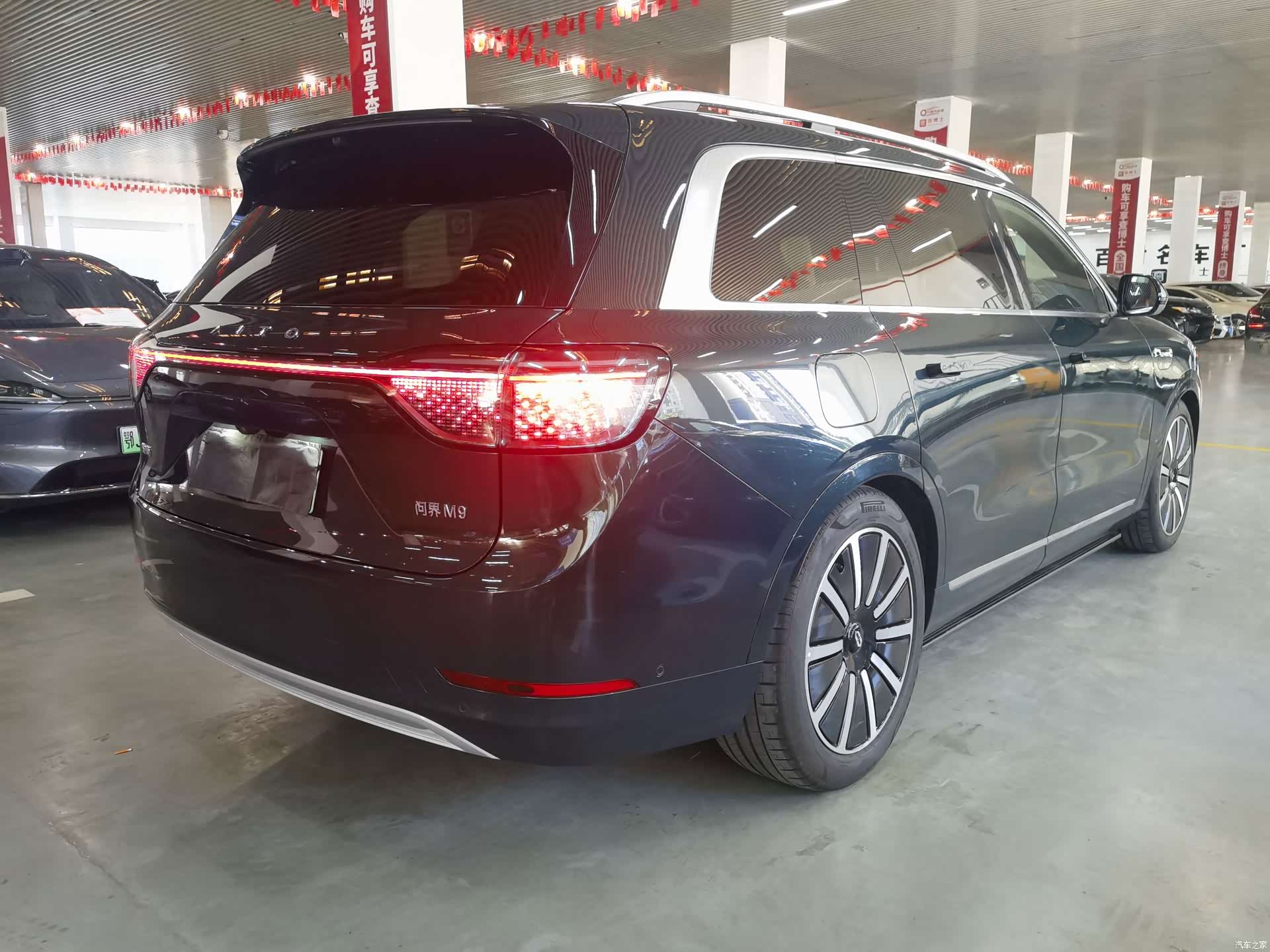 AITO M9, 2024 4