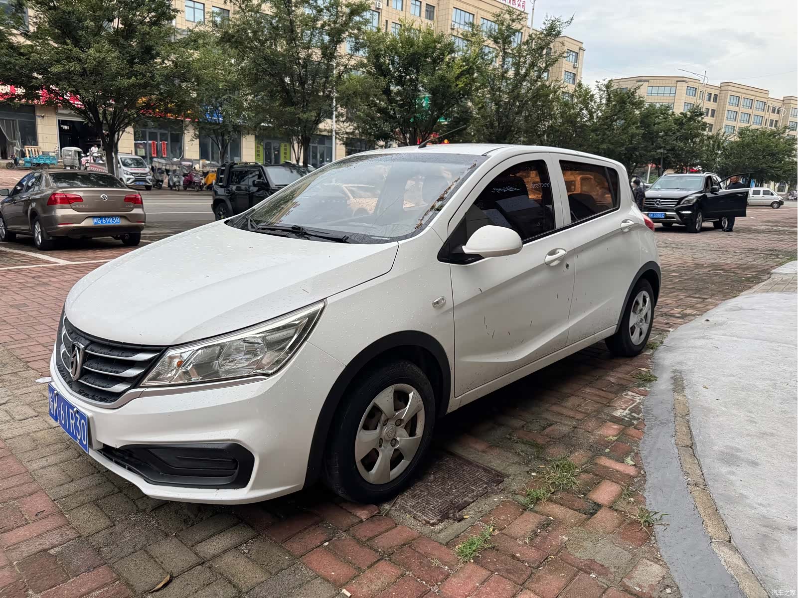 Wuling 310, 2018 1