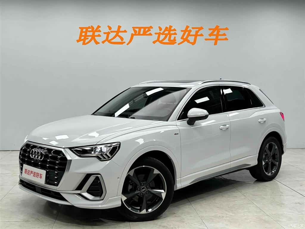 Audi Q3, 2022 1