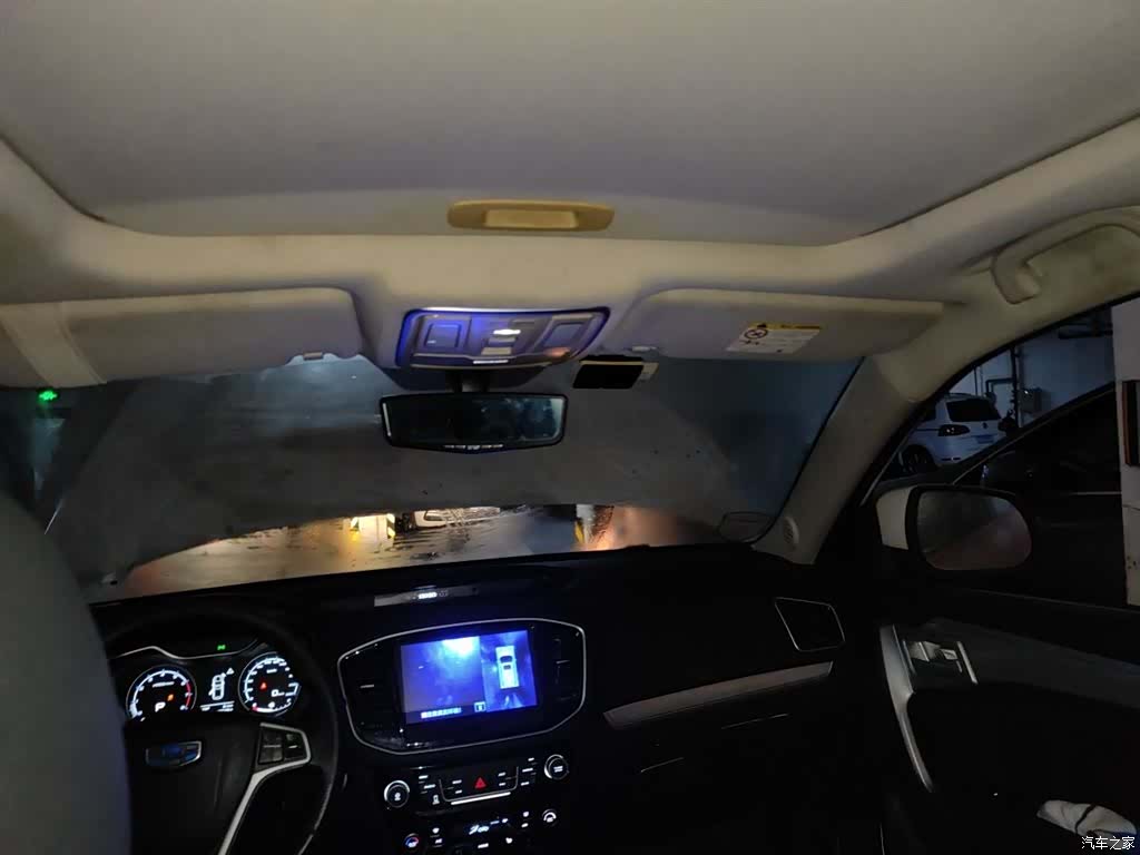 Geely X6, 2017 9