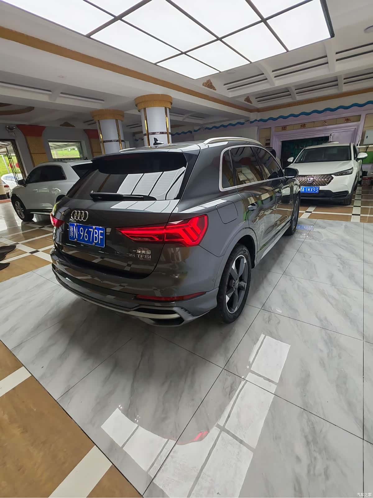Audi Q3, 2023 8