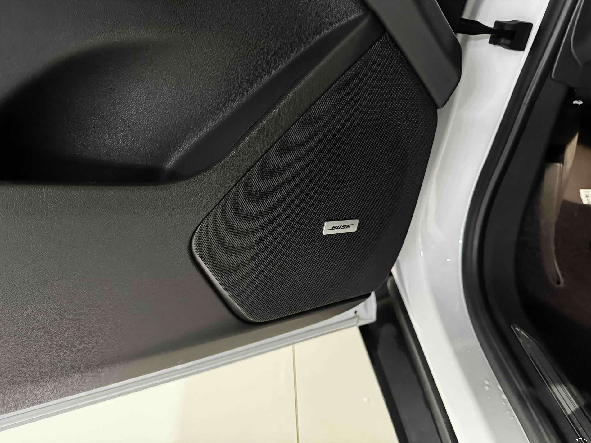 Cadillac XT5, 2022 17