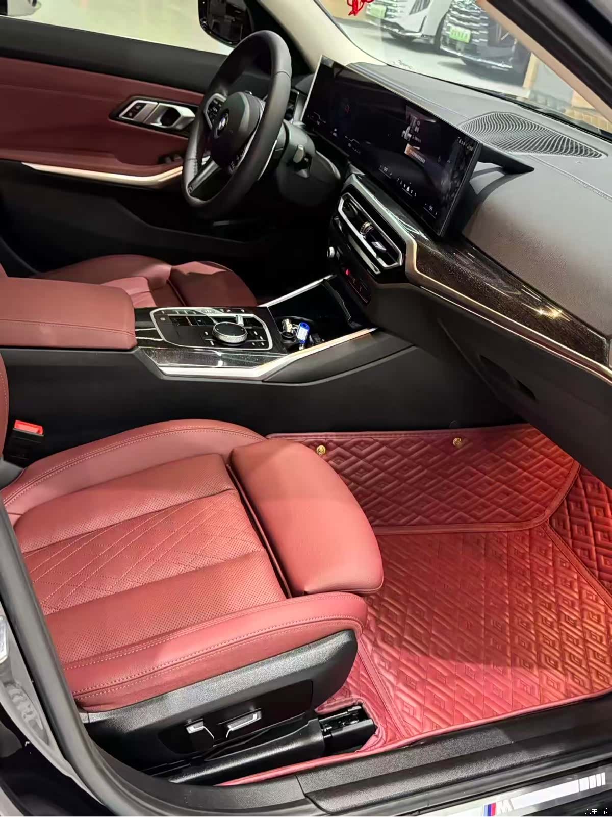 BMW 3 Series, 2024 7