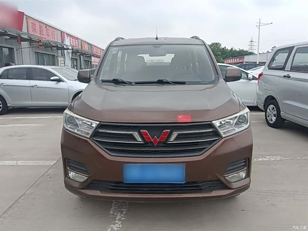 Wuling Hongguang, 2019 3
