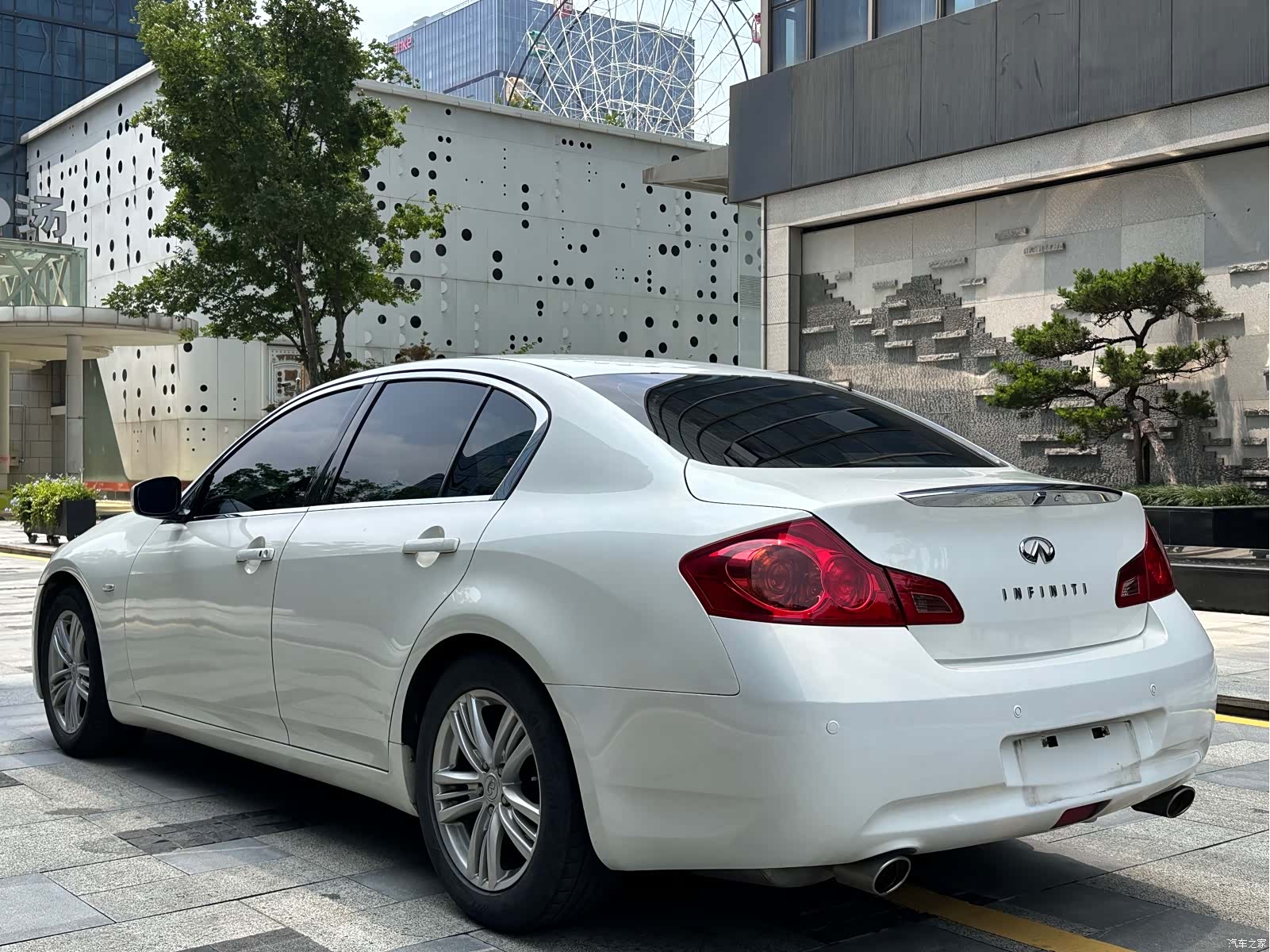 Infiniti G25, 2013 6