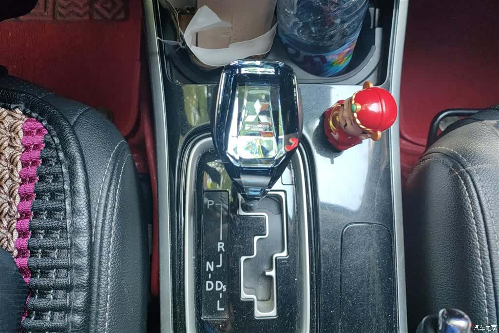 Mitsubishi Outlander, 2018 16