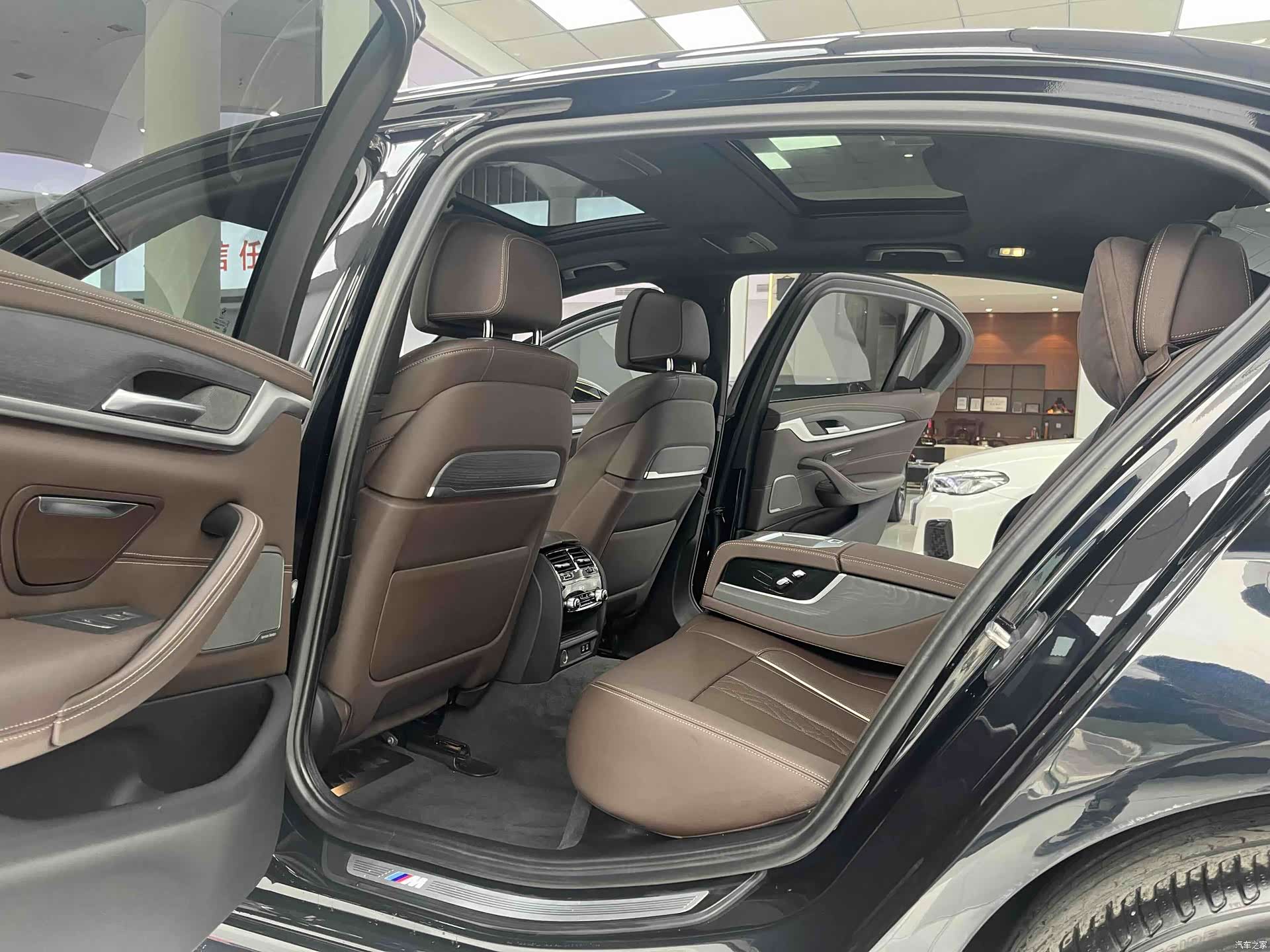 BMW 5 Series, 2023 6
