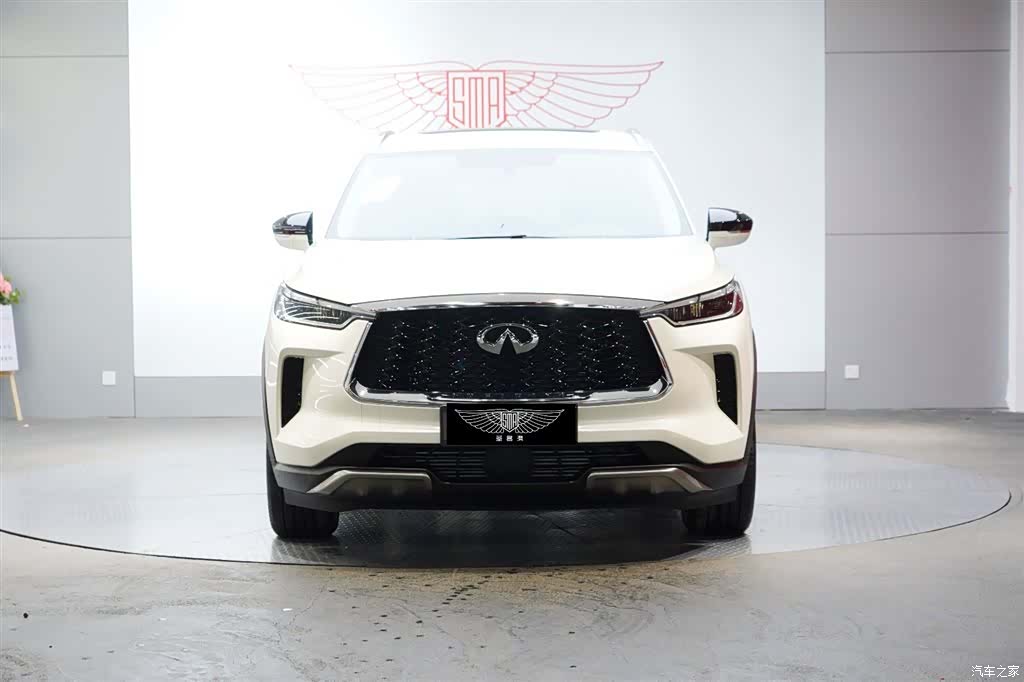 Infiniti QX60, 1900 2