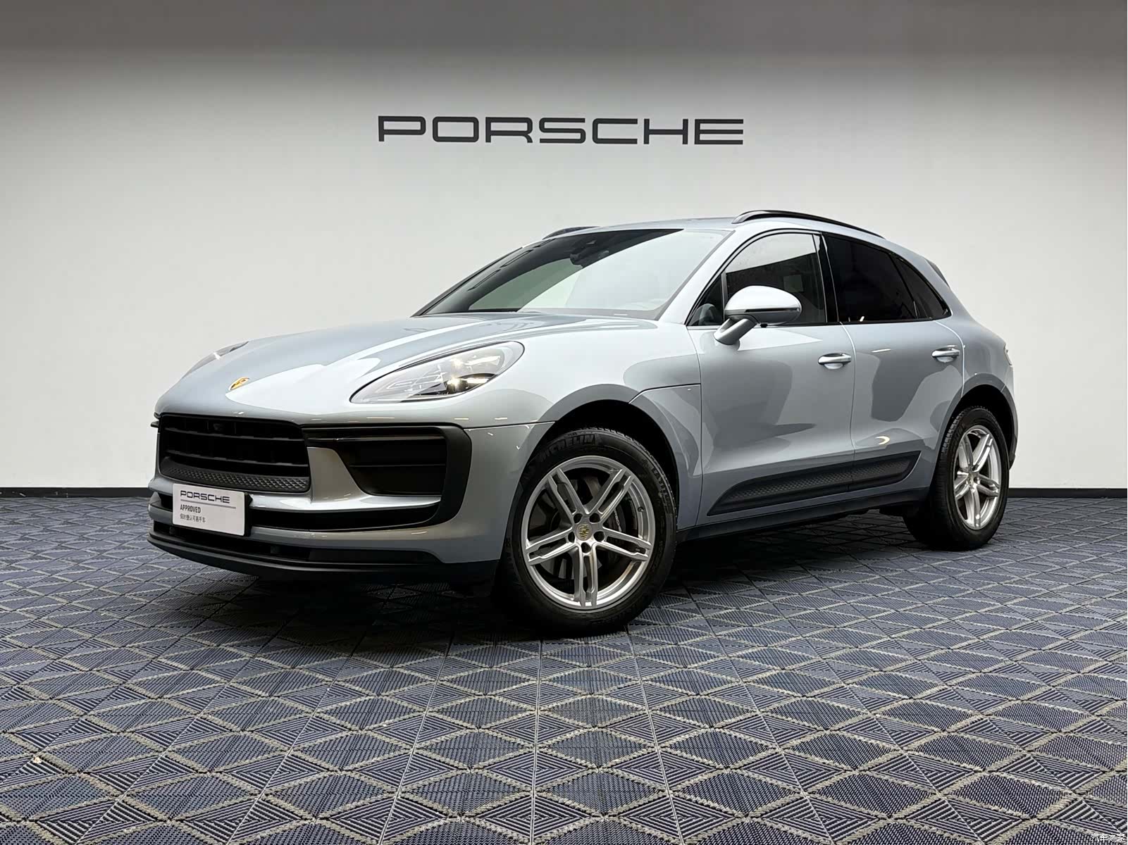 Porsche Macan, 2023 1