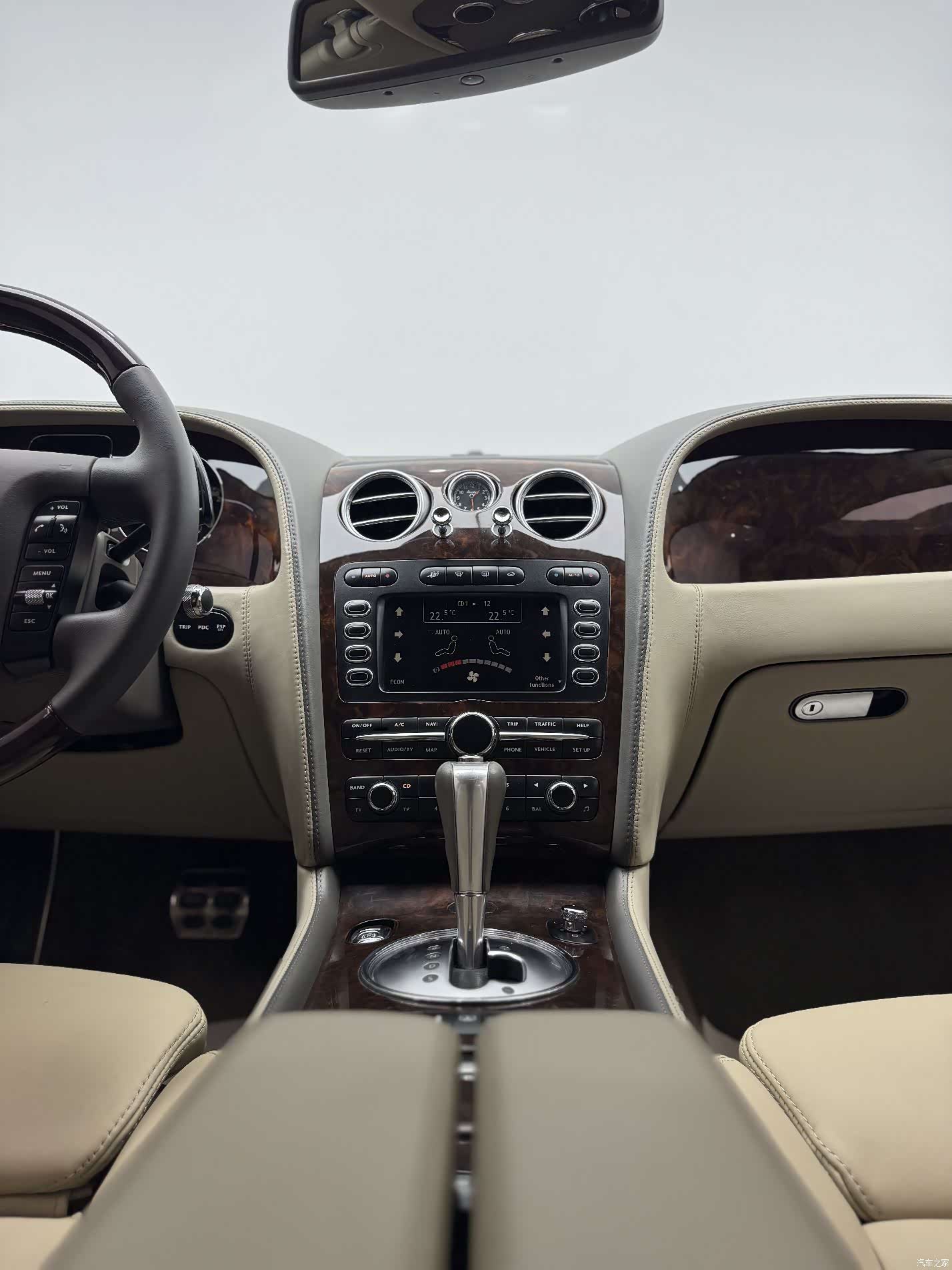 Bentley Flying Spur, 2007 12