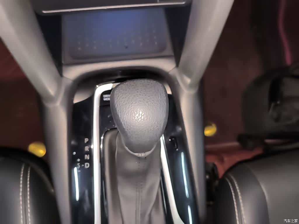 Toyota Frontlander, 2024 14