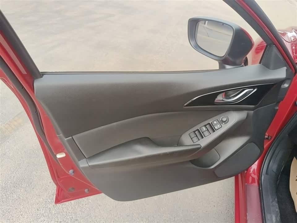 Mazda 3 Angkesaila Mazda 3 Angkesaila