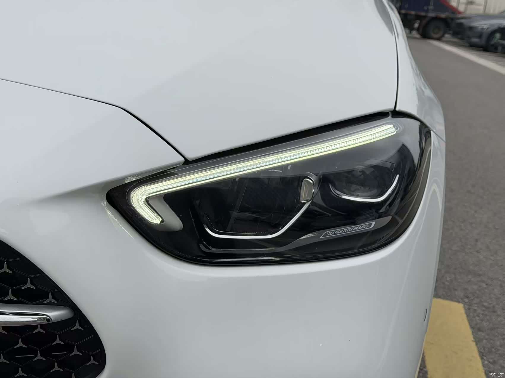 Mercedes-Benz C-Class, 2024 4