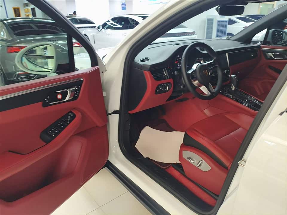 Porsche Macan Porsche Macan
