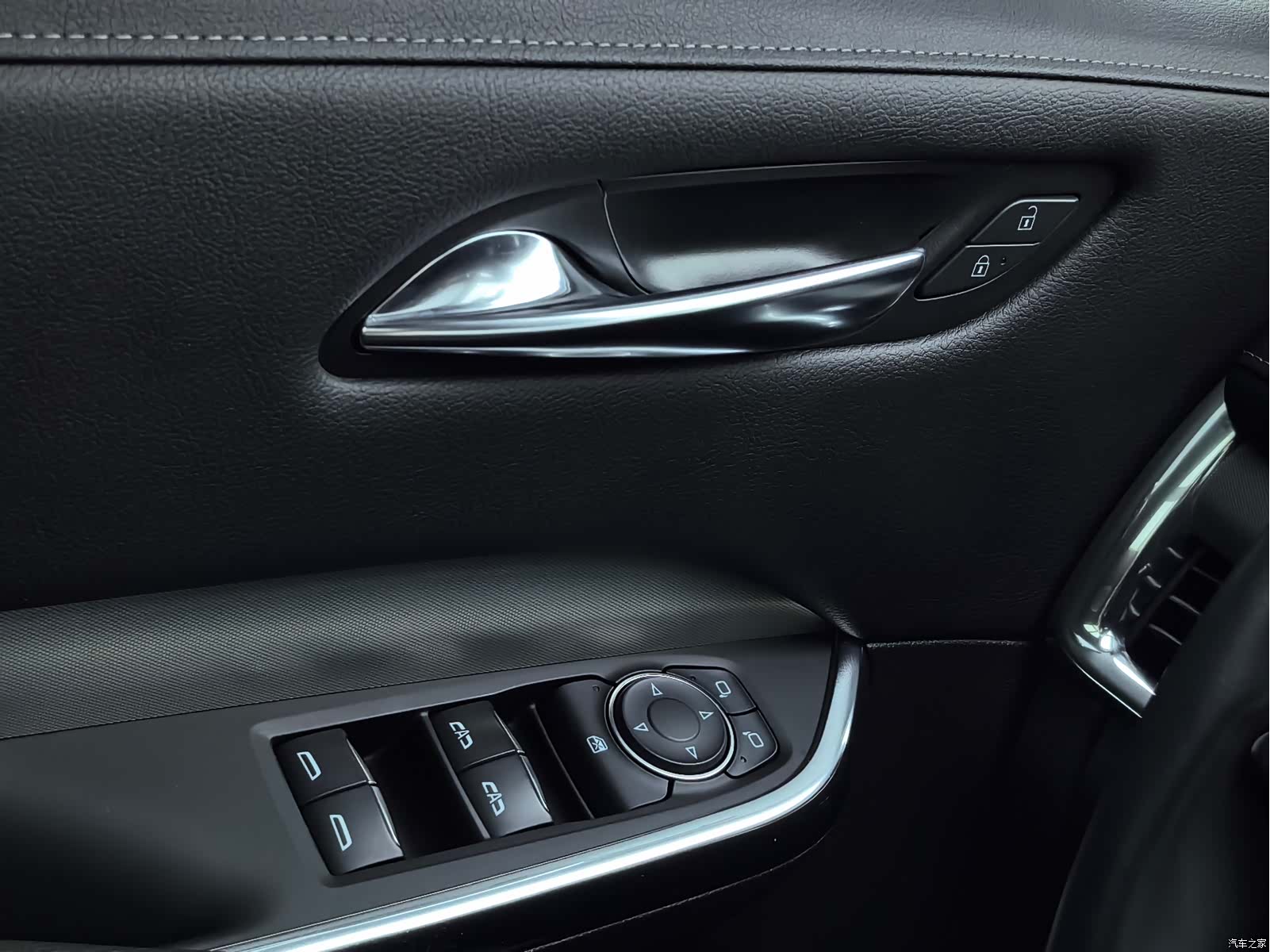Cadillac XT4, 2019 21