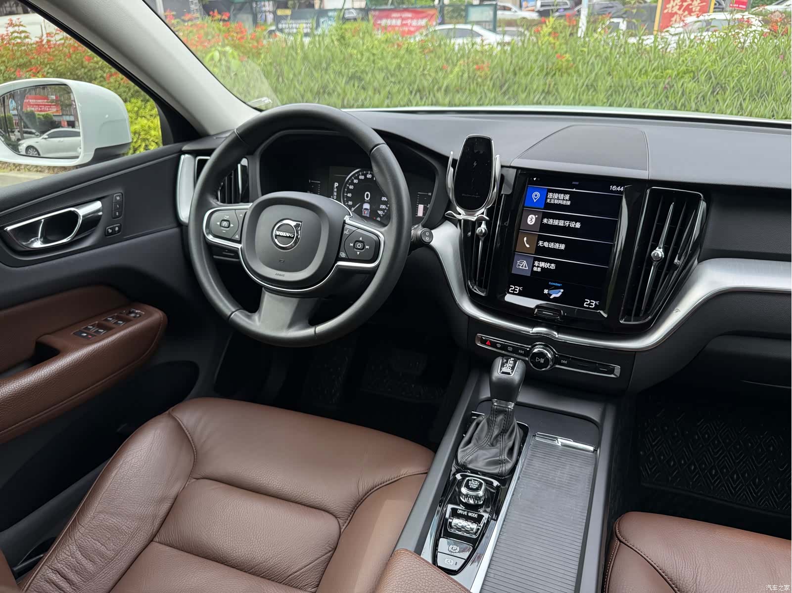 Volvo XC60, 2019 16