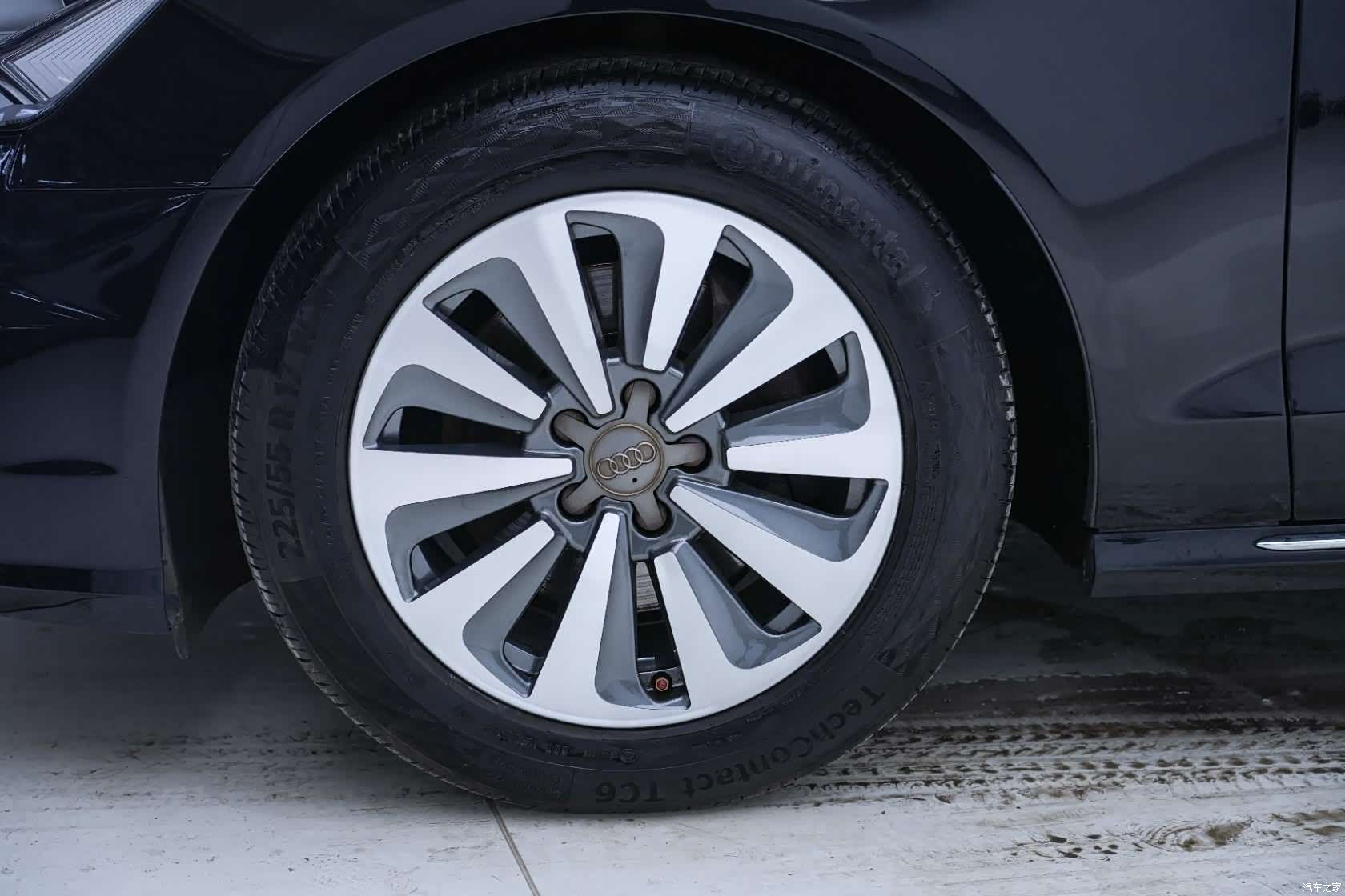Audi A6L, 2017 9