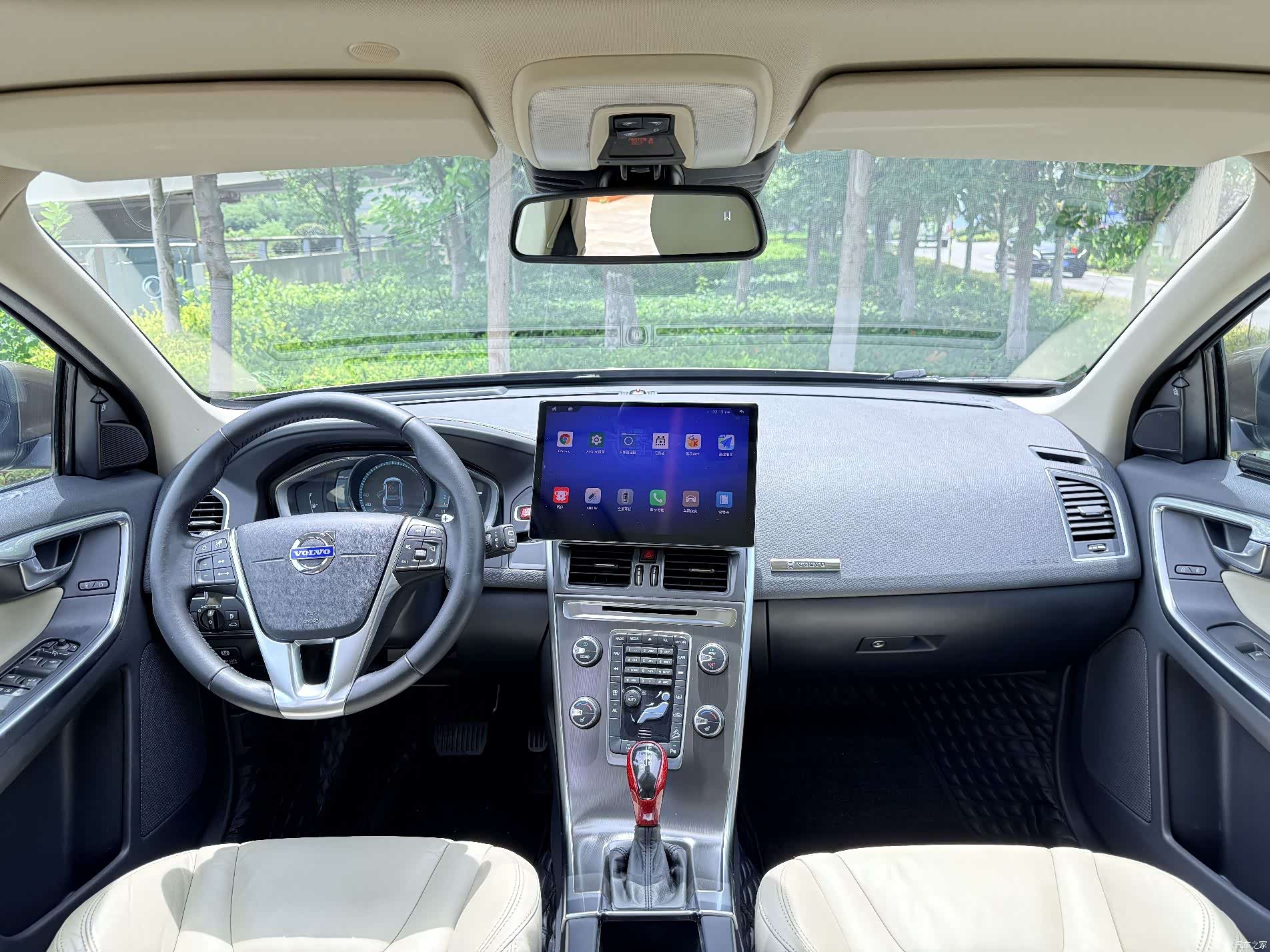 Volvo XC60, 2013 10
