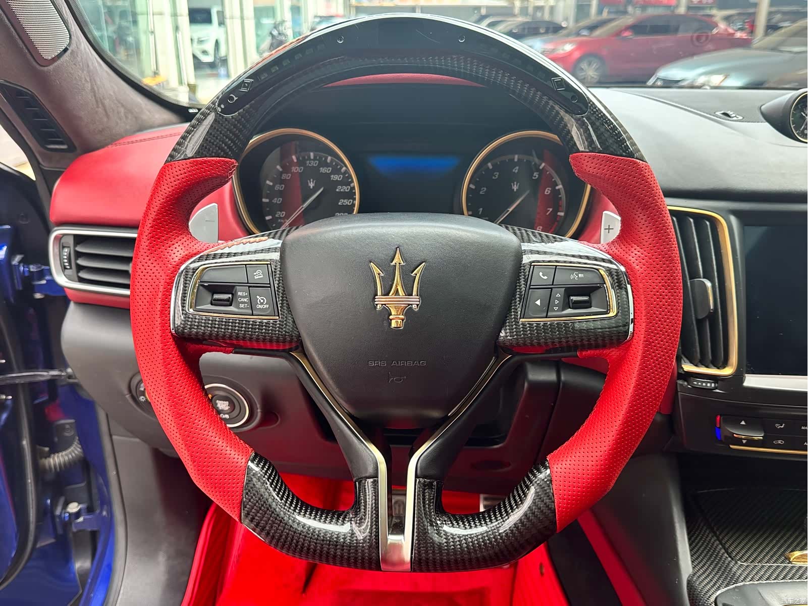 Maserati Levante, 2017 12