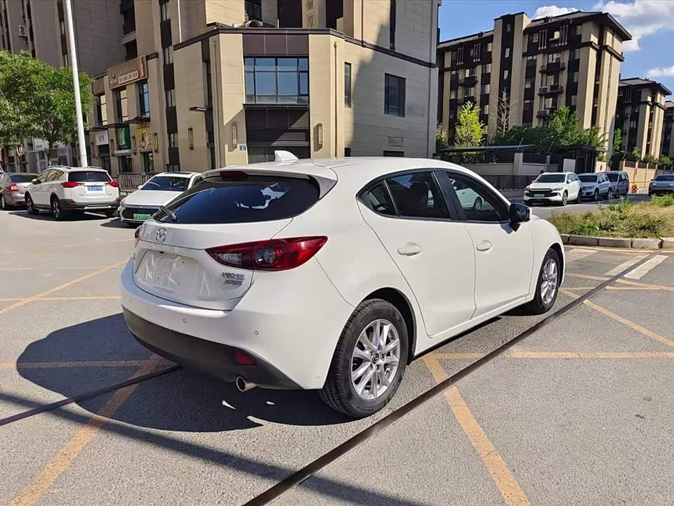Mazda 3 Angkesaila Mazda 3 Angkesaila