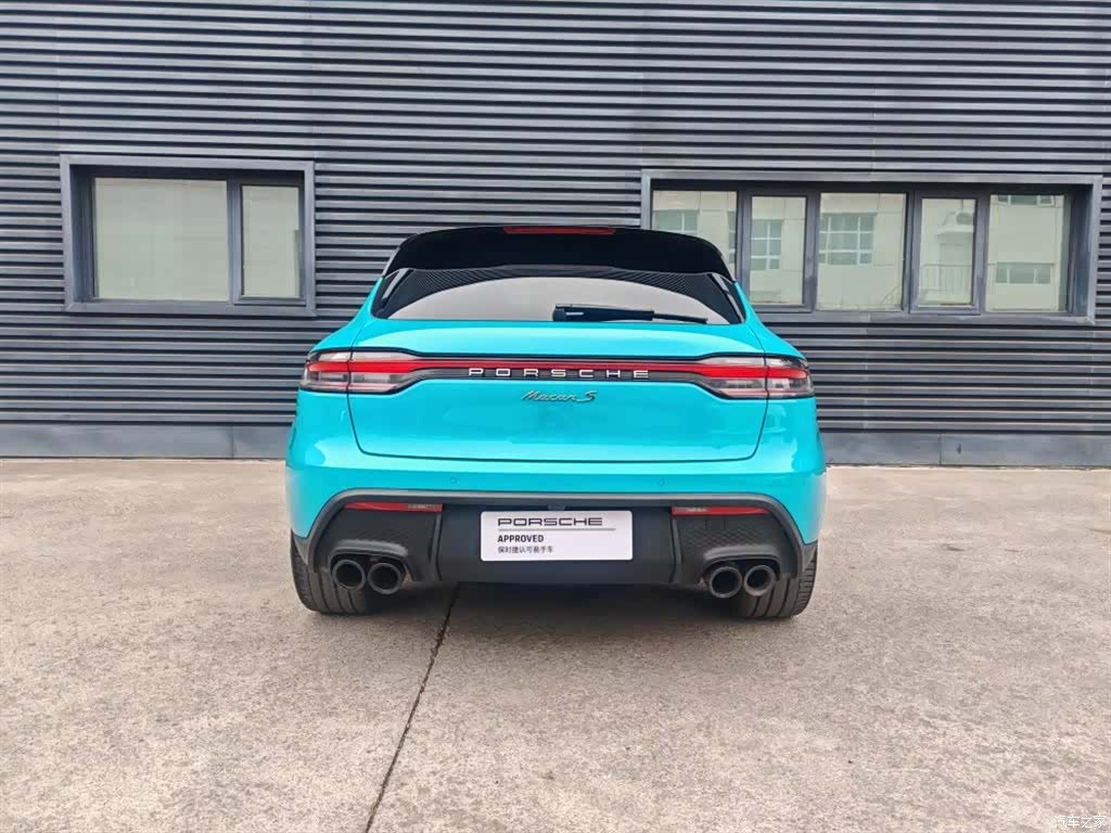 Porsche Macan, 2023 все фото