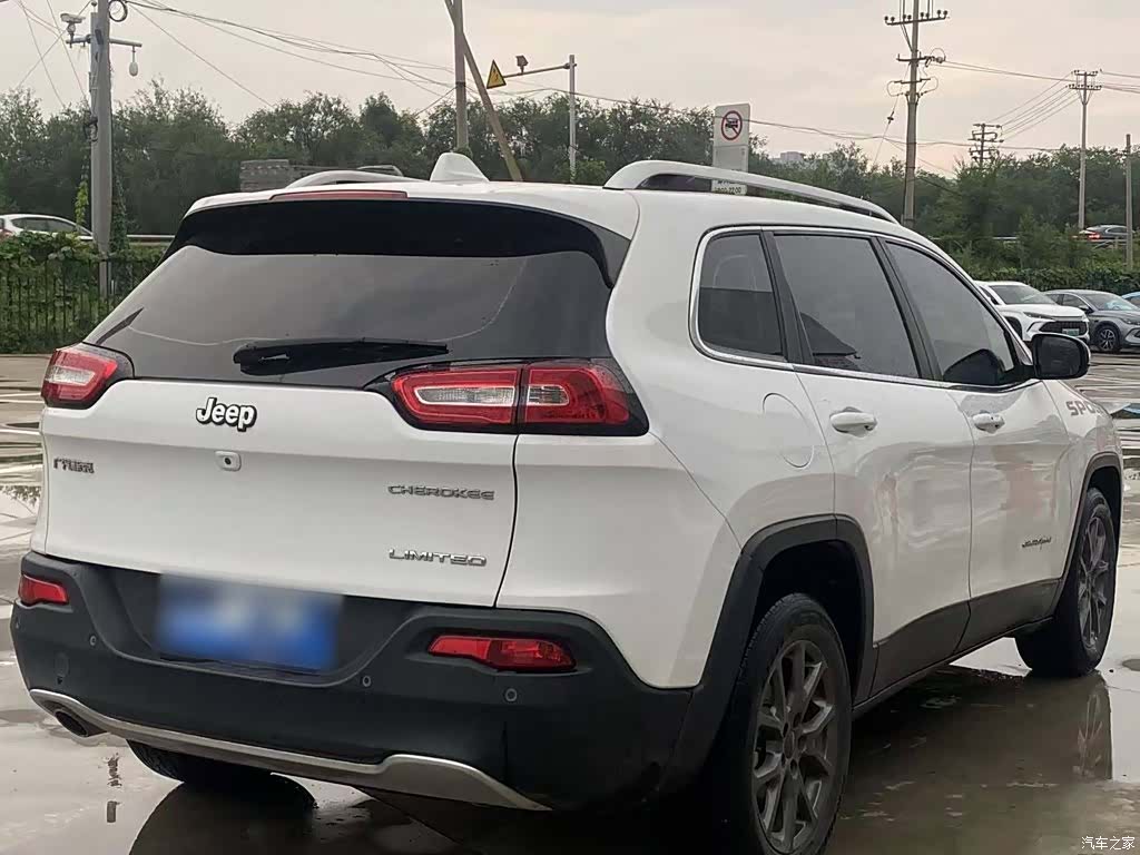 Jeep Cherokee, 2021 7