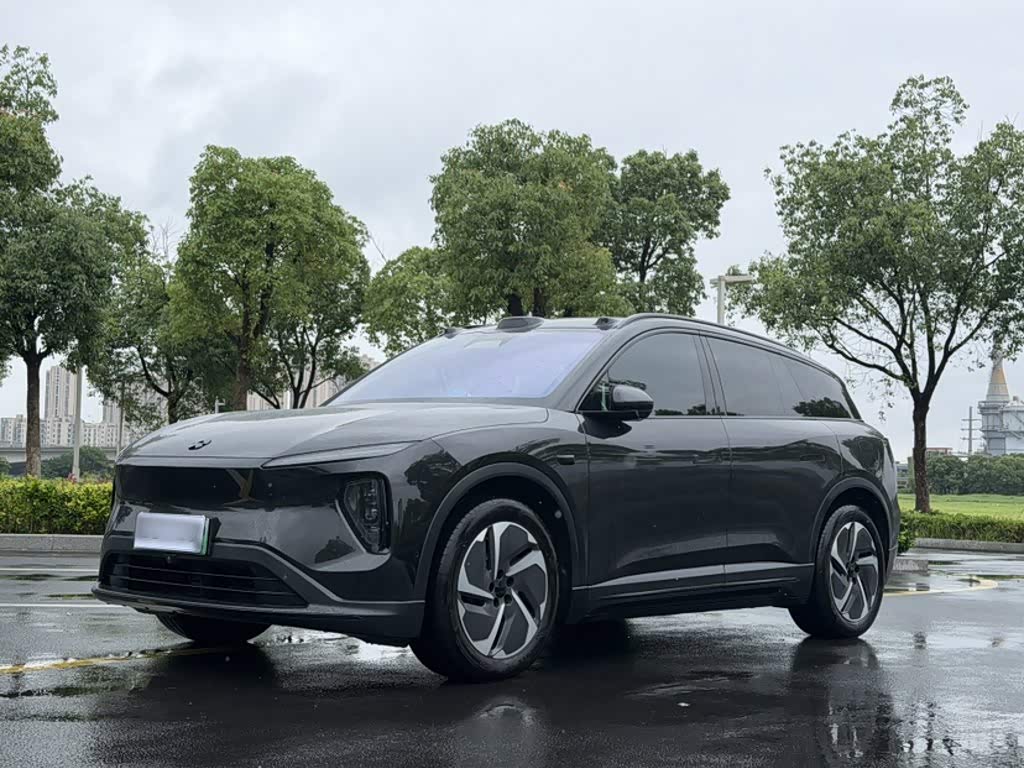 NIO ES6