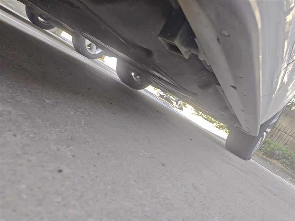 Land Rover Discover sources for sports