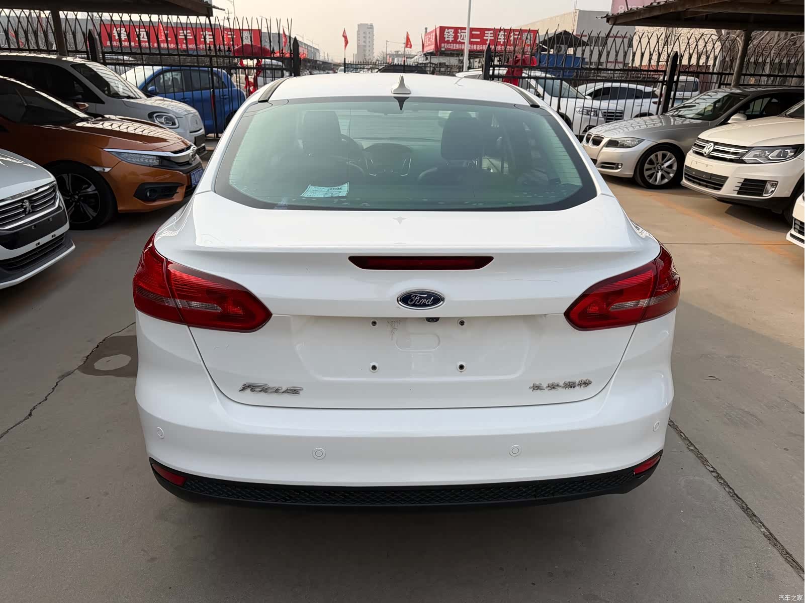 Ford Focus, 2016 11