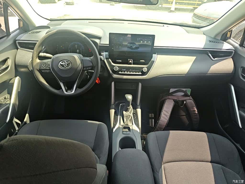 Toyota Frontlander, 2024 3
