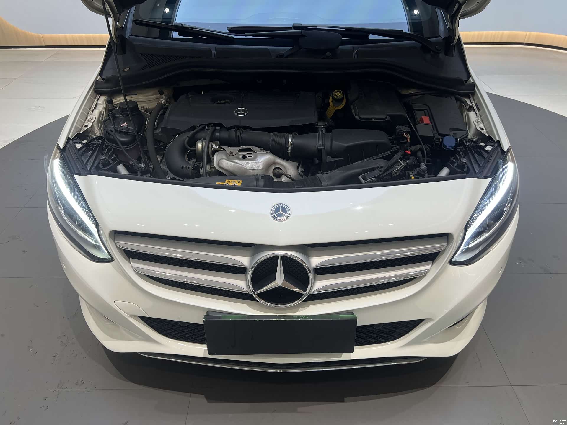 Mercedes-Benz B-Class, 2018 15