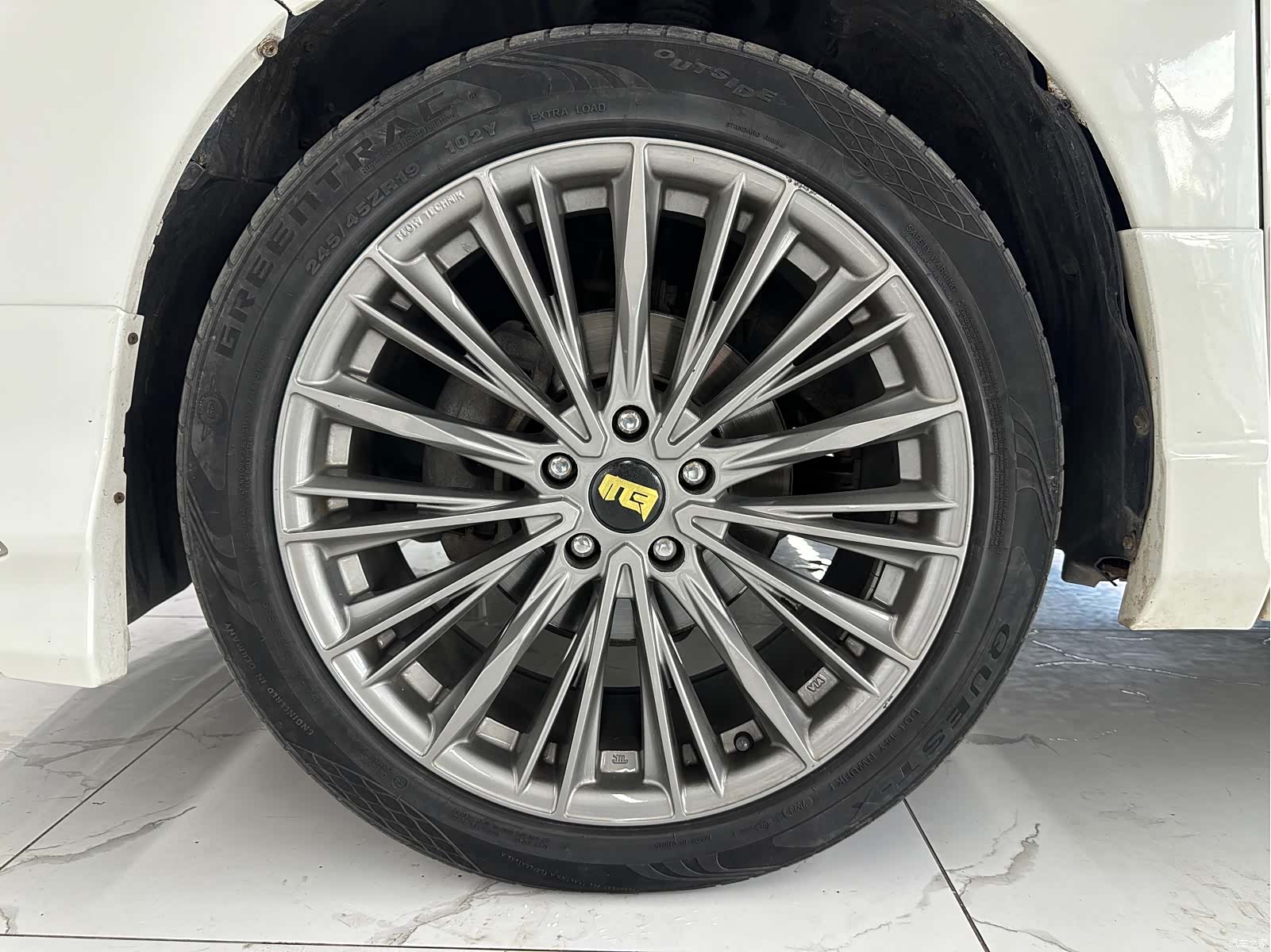 Toyota Alphard, 2012 28