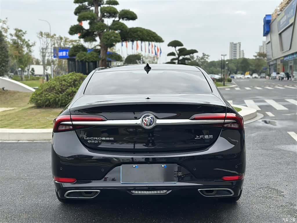 Buick LaCrosse, 2022 12