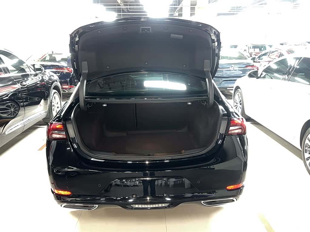 Buick LaCrosse, 2022 14