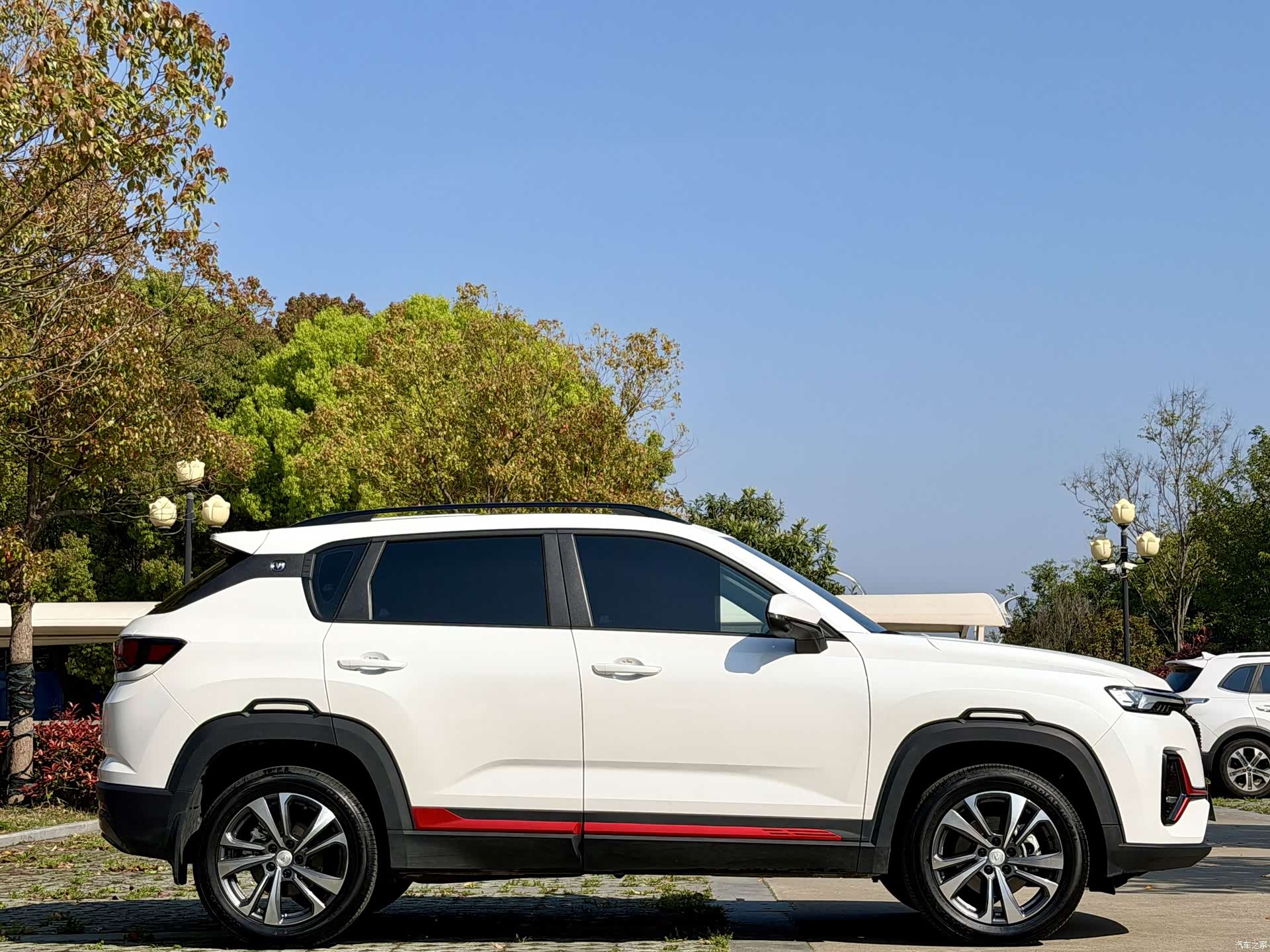 Changan CS35, 2023 13
