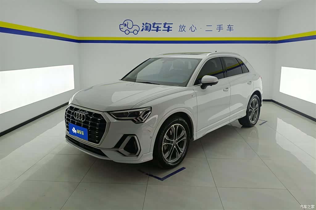 Audi Q3, 2021 1